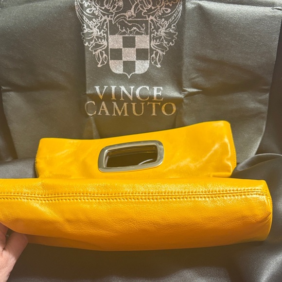NWOT Vince Camuto Vibrant Yellow Shoulder Bag - Picture 8 of 8
